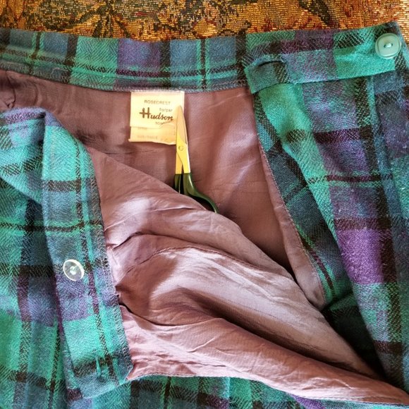Vintage 80s, tartan check, pleated, lined skirt side opening, L, US 16, purple+ - Picture 6 of 9